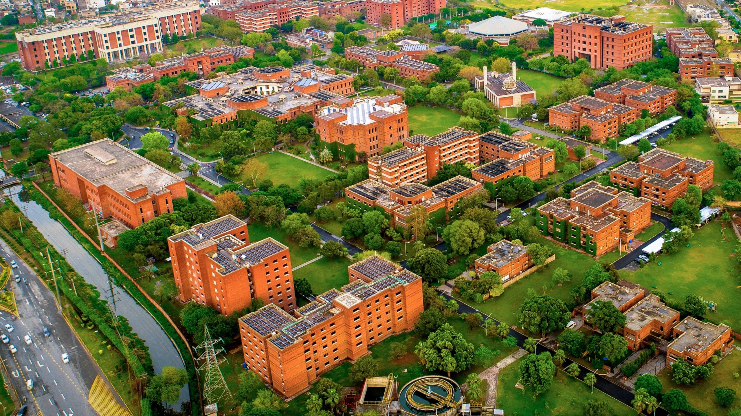 Lahore University of Management Sciences campus